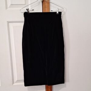 Anne Klein Classic Black Pencil Skirt